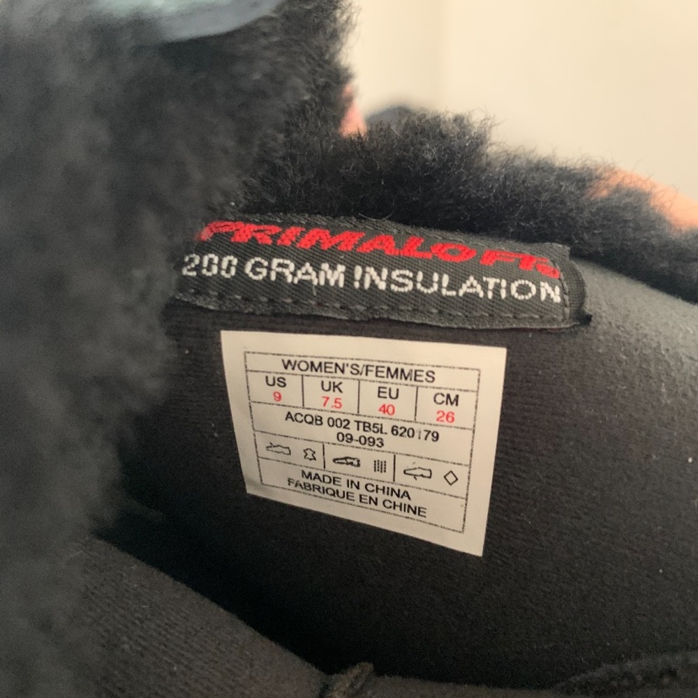 The north face insulated winter boots - Picture 6 of 7